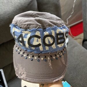 Stylish Gray and Blue Marc Jacob’s woman’s